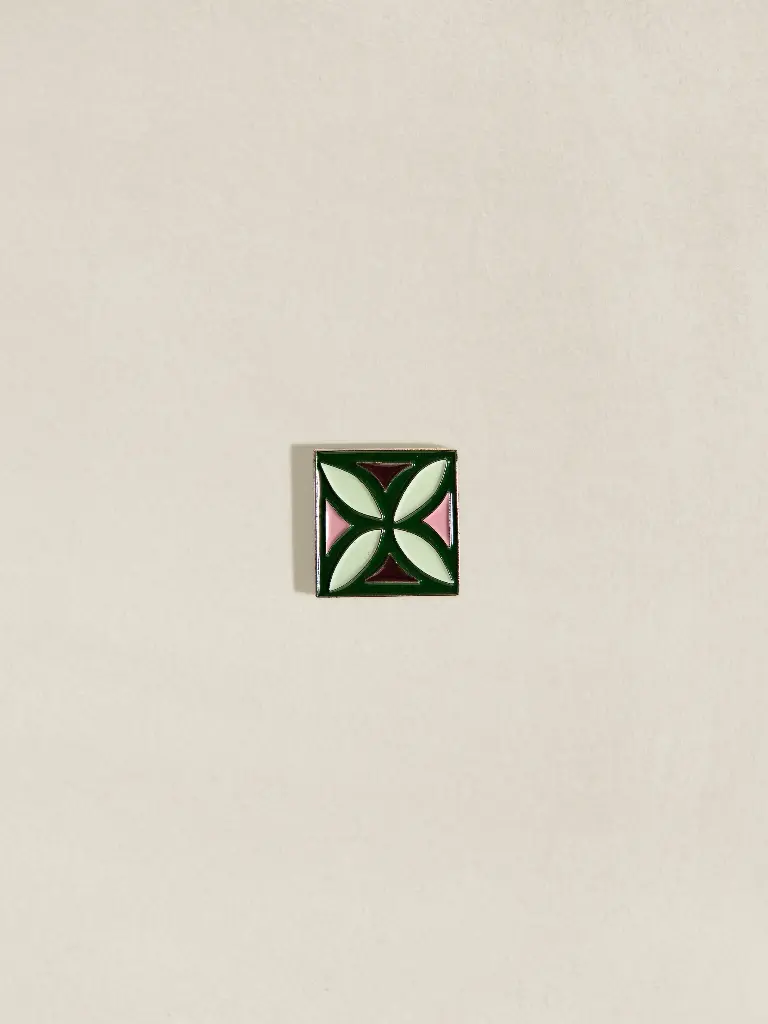 Gate Pin